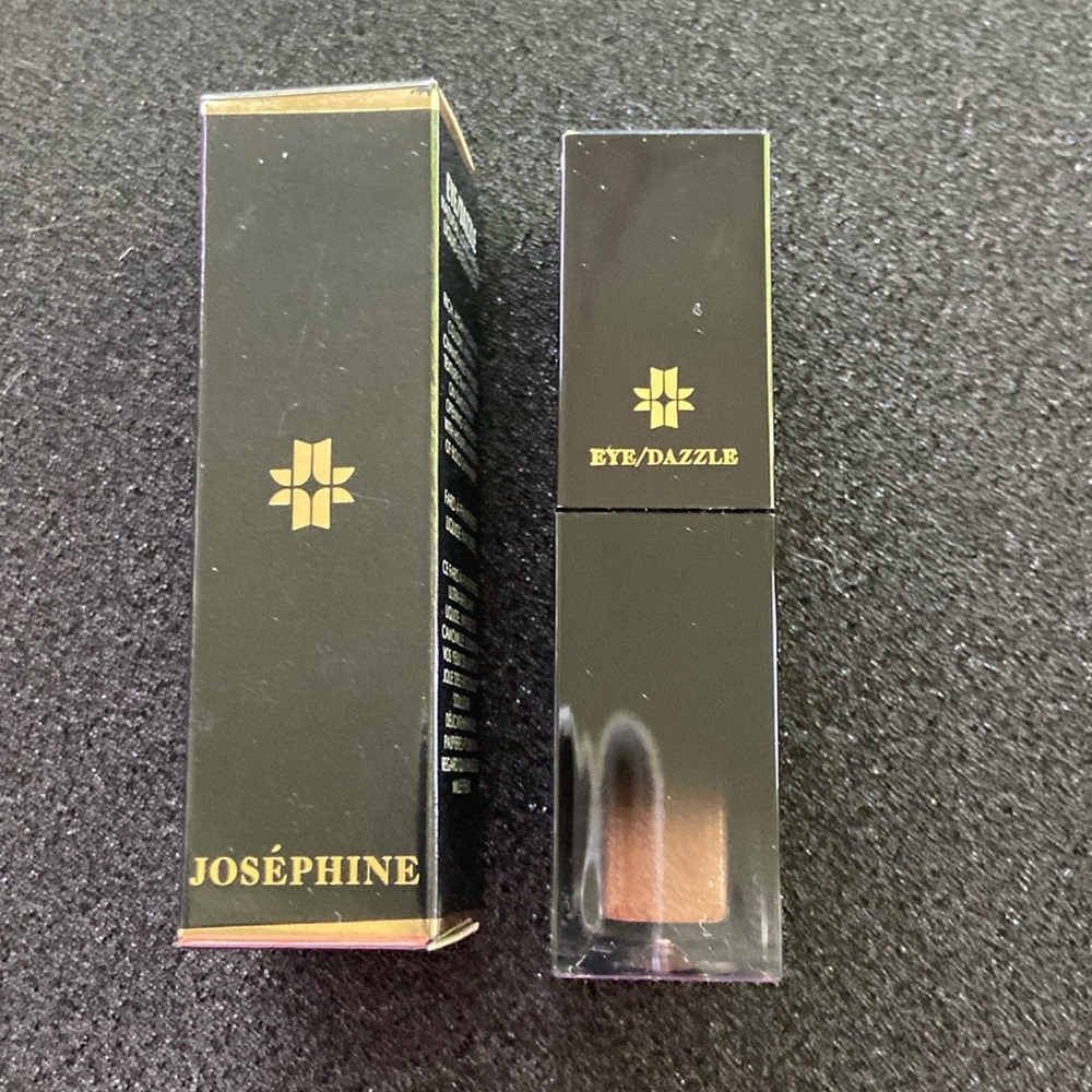 •new• JOSEPHINE COSMETICS Eye Dazzle Eyeshadow
